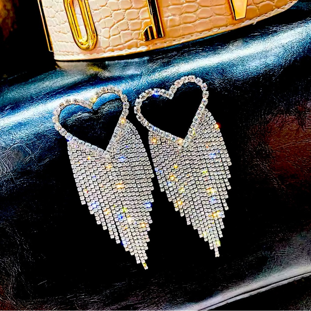 Heart Rhinestone Tassel Earrings